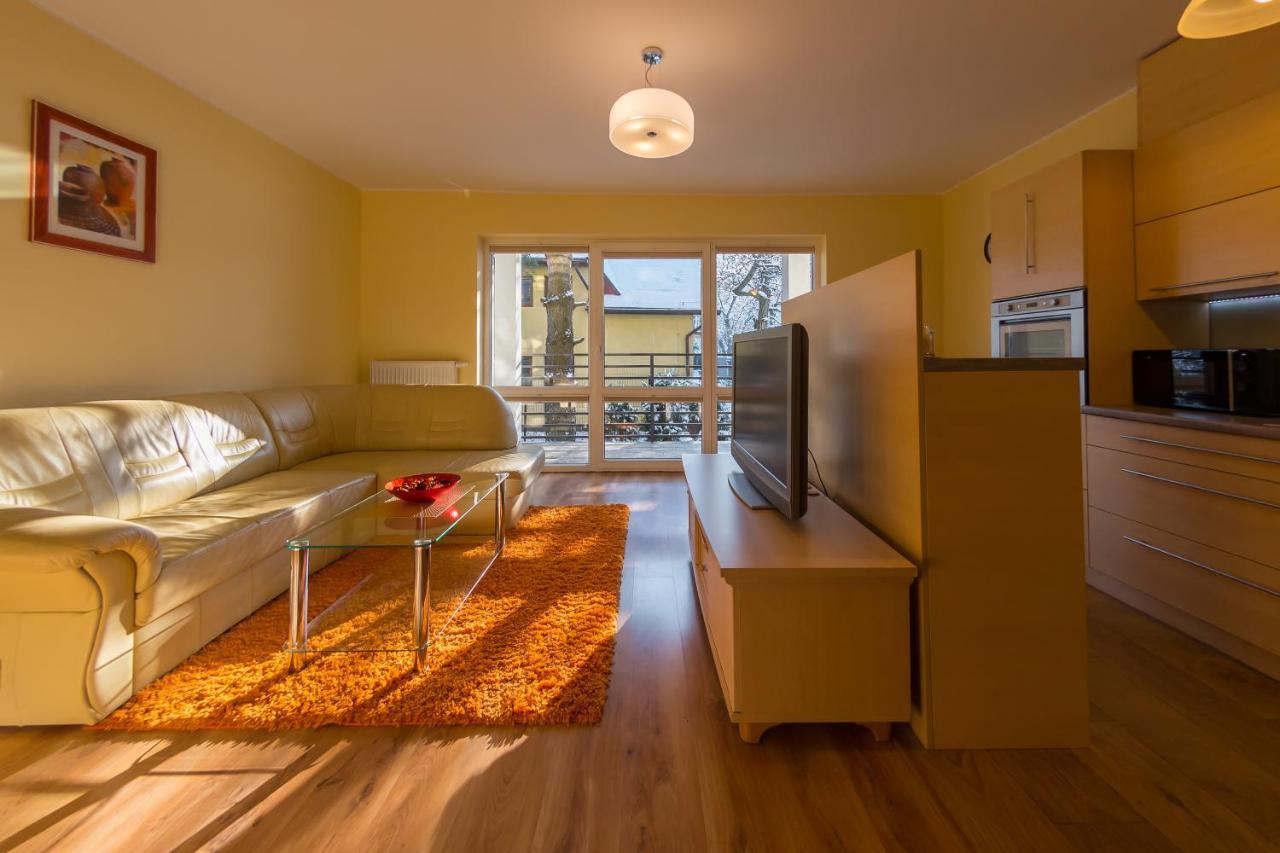 Komfortowy Apartament W Centrum Ustronia Εξωτερικό φωτογραφία